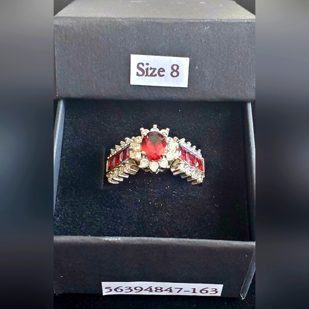 New .925 Sterling Silver   2.0 CT. LAB RUBY RED & CZ RING